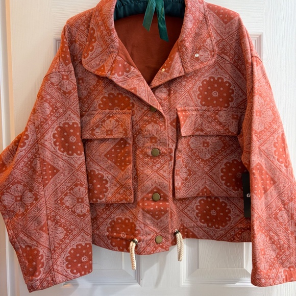 New Easel Button Up Denim mixed Print Denim Shacket Jacket Coral Small Paisley - Picture 4 of 5